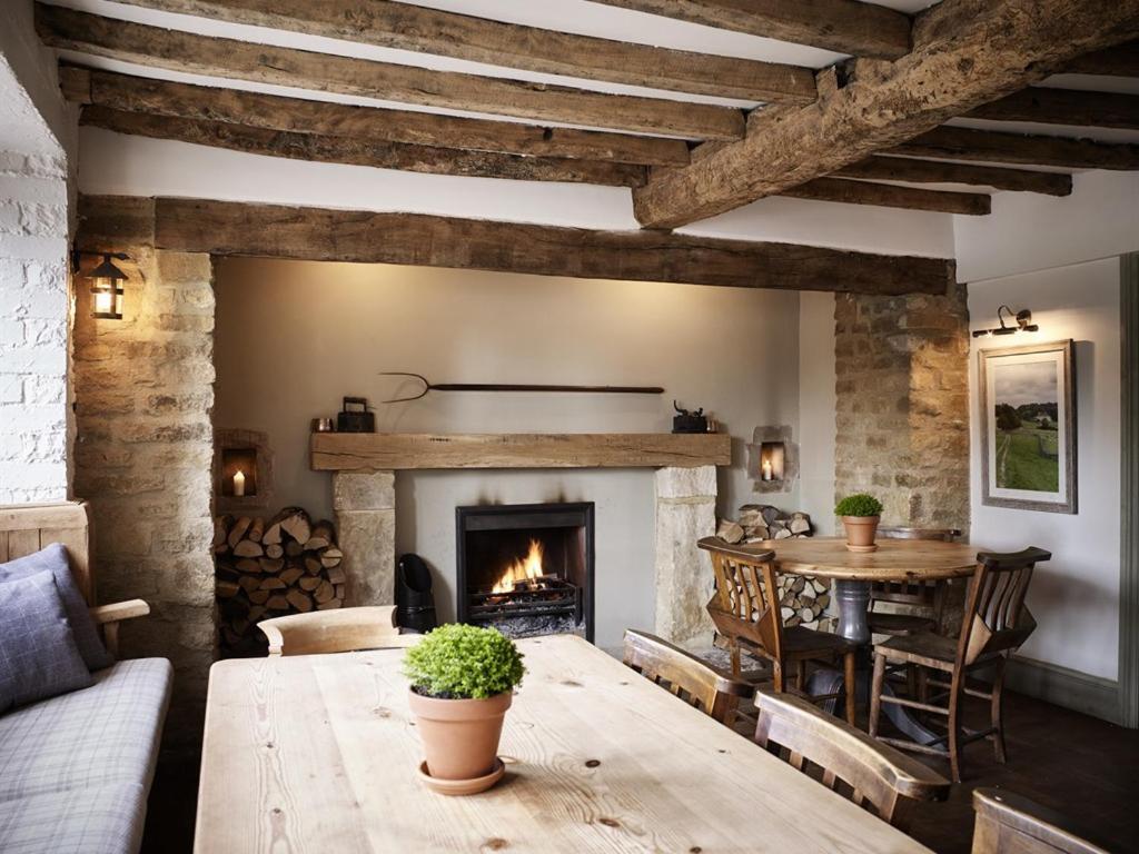 Hotel The Masons Arms Cirencester Exterior foto