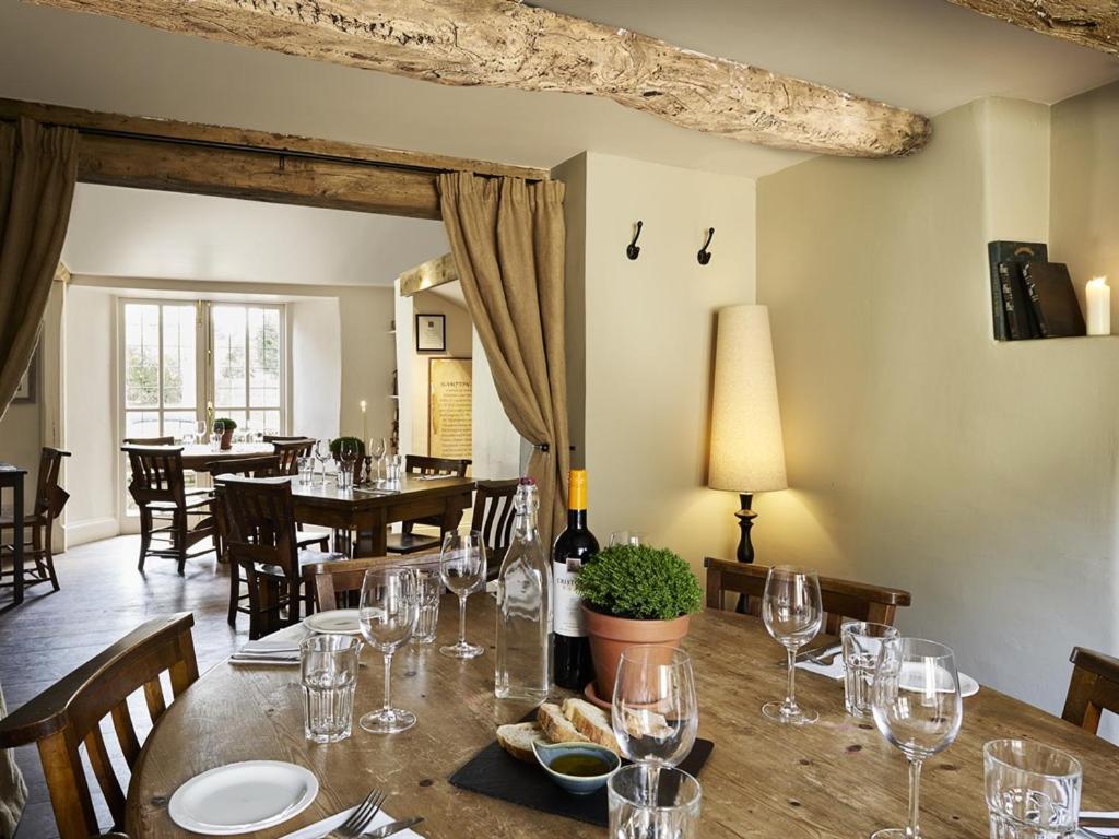 Hotel The Masons Arms Cirencester Exterior foto